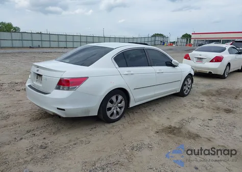2008 Honda Accord 2.4 Ex-L from USA, damaged, VIN 1HGCP26898A056589